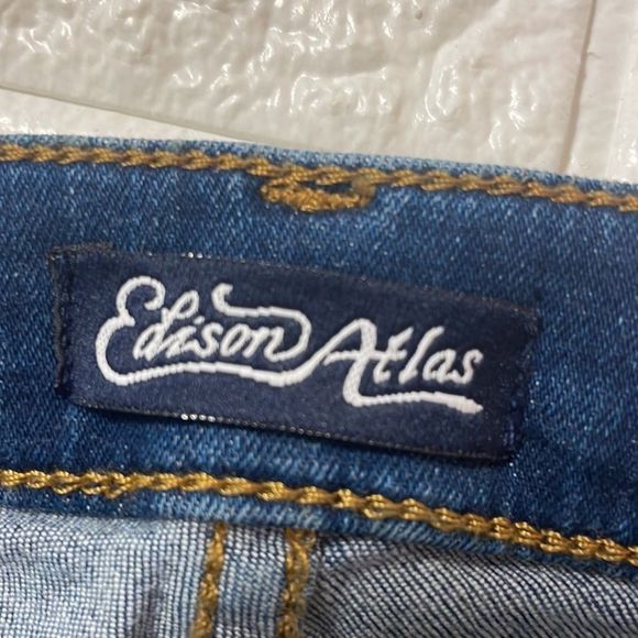 EDISON Atlas Jeans Straight Athletic Fit. Size 0. - Picture 6 of 14